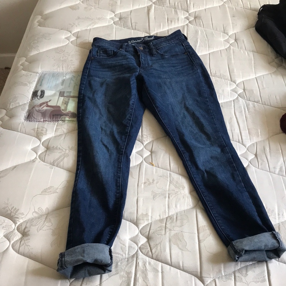 Universal thread high wasted dark wash jeans